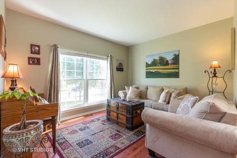 28702 Wagon Trail Rd, Lakemoor, IL 60051 photo 3