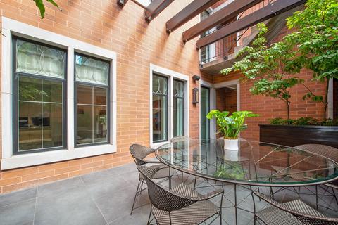 25 E Cedar St, Chicago, IL 60611 photo 13