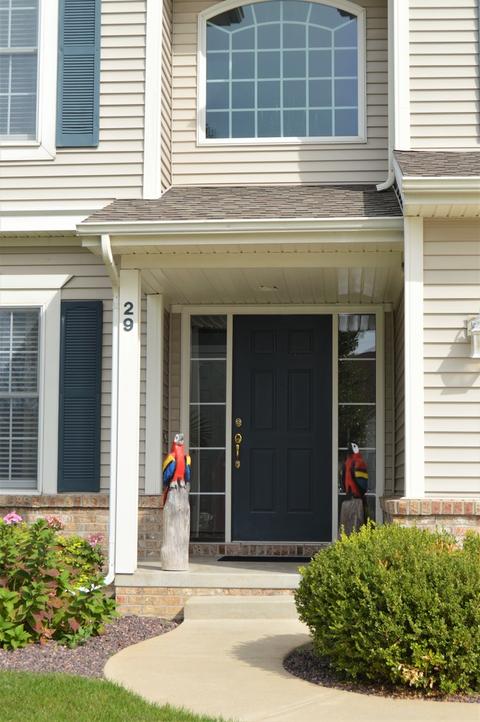 29 Greythorne Cir, Bloomington, IL 61704 photo 3