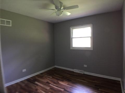 2124 Harvard Ln, Elgin, IL 60123 photo 9