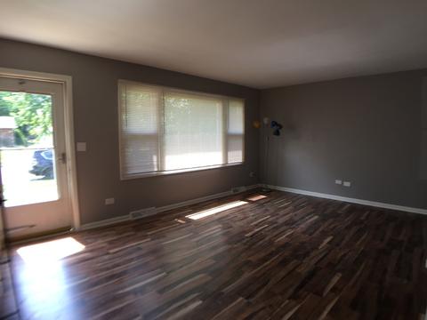 2124 Harvard Ln, Elgin, IL 60123 photo 3