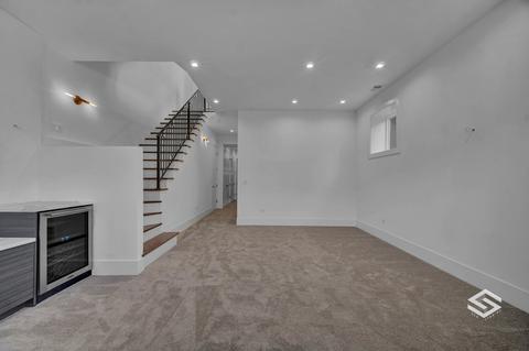 625 E Bowen Ave, Chicago, IL 60653 photo 25