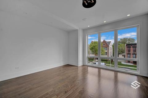 625 E Bowen Ave, Chicago, IL 60653 photo 13