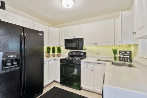 1406 Cary Rd, Algonquin, IL 60102 photo 9