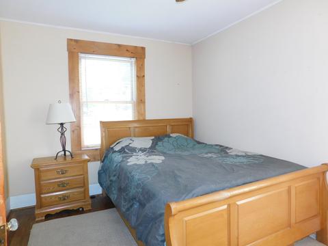 17 E Steward St, Plano, IL 60545 photo 4