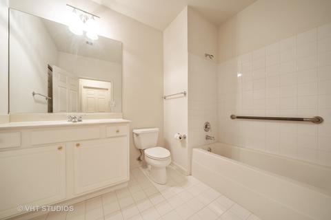 267 E Railroad Ave #101, Bartlett, IL 60103 photo 14