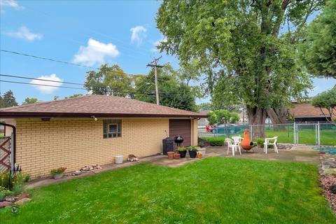 5714 St Charles Rd, Berkeley, IL 60163 photo 3