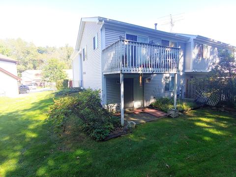 46 Pine Cir, Cary, IL 60013 photo 3