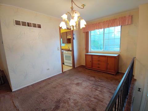 46 Pine Cir, Cary, IL 60013 photo 6