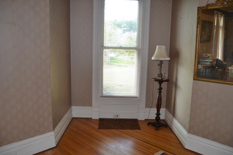 303 E Prospect Ave, Ottawa, IL 61350 photo 35