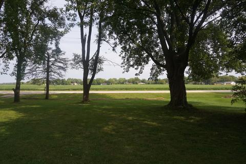 2170 W Jeffery St, Kankakee, IL 60901 photo 4