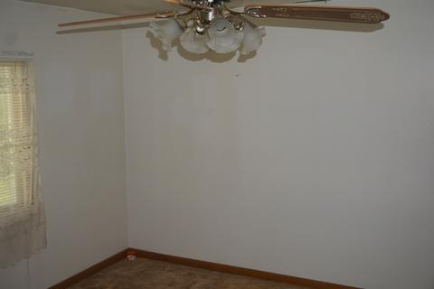 2170 W Jeffery St, Kankakee, IL 60901 photo 12