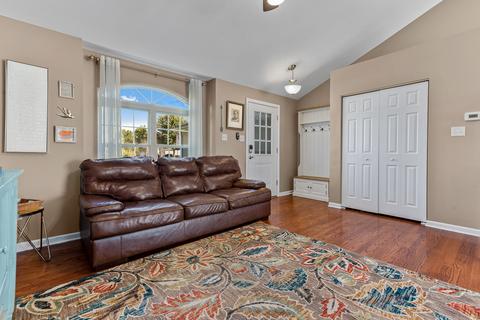 5420 Isabel Ct, Plainfield, IL 60586 photo 3