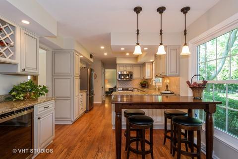 1356 S Main St, Wheaton, IL 60189 photo 8