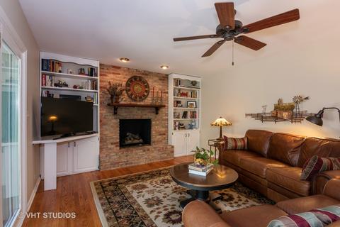 1356 S Main St, Wheaton, IL 60189 photo 9