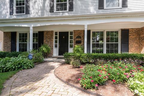 1356 S Main St, Wheaton, IL 60189 photo 2