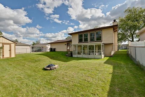 1320 Devonshire Ln, Hoffman Estates, IL 60169 photo 25