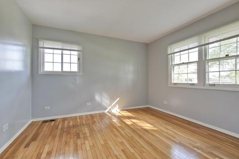 1320 Devonshire Ln, Hoffman Estates, IL 60169 photo 20