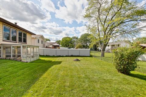 1320 Devonshire Ln, Hoffman Estates, IL 60169 photo 26