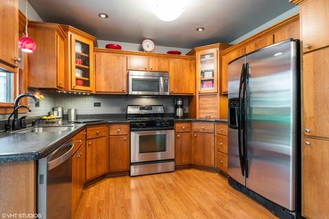 425 E 4th Ave, New Lenox, IL 60451 photo 5