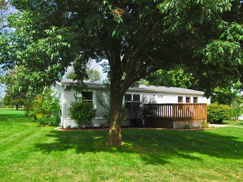 300 E Spencer St, Dwight, IL 60420 photo 3