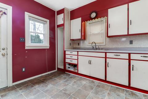 311 E Mulberry St, Bloomington, IL 61701 photo 11