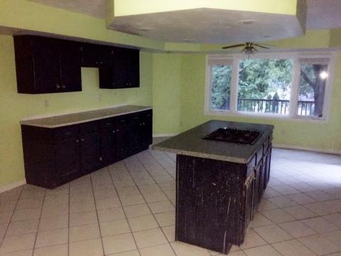 2122 2nd St, Peru, IL 61354 photo 5
