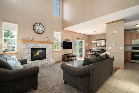 1114 Clover Dr, Minooka, IL 60447 photo 6