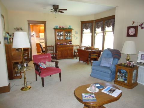 203 E 4th St, Gridley, IL 61744 photo 10