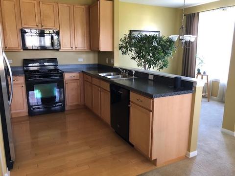 1 Millbrook Ct, Algonquin, IL 60102 photo 3