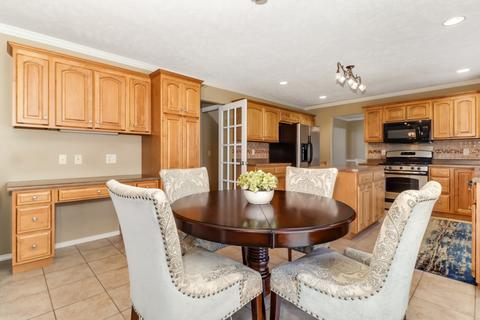 2938 Blue Heron Rd, Normal, IL 61761 photo 4