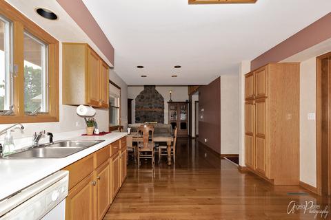 5027 Spring Rd, Mchenry, IL 60050 photo 15