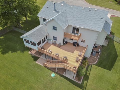 5027 Spring Rd, Mchenry, IL 60050 photo 5