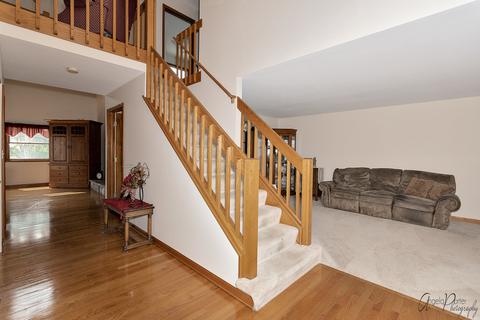 5027 Spring Rd, Mchenry, IL 60050 photo 7