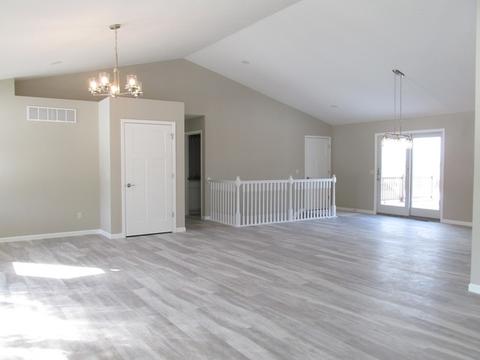 1100 E 36th St, Sterling, IL 61081 photo 6