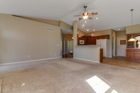 9 Cobblestone Ln, Minier, IL 61759 photo 5