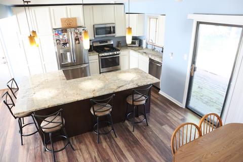 5212 Abbey Dr, Mchenry, IL 60050 photo 9