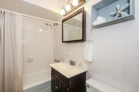 4001 Wilke Rd, Rolling Meadows, IL 60008 photo 15