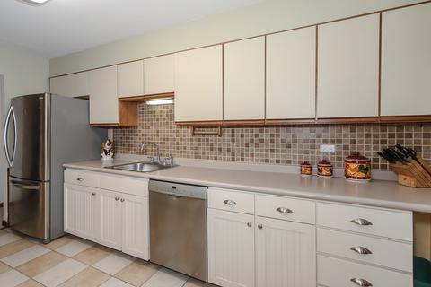 4001 Wilke Rd, Rolling Meadows, IL 60008 photo 8