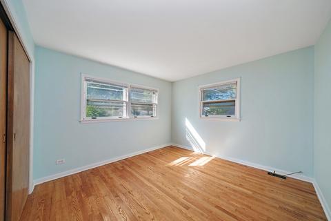 78 Glendale St, Wheeling, IL 60090 photo 4