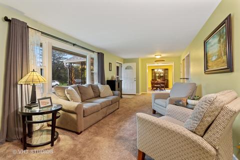 310 E North Ave, Bartlett, IL 60103 photo 2