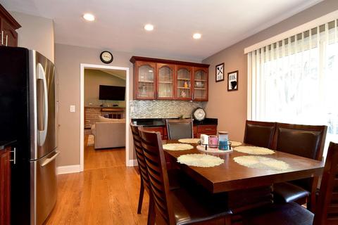 3231 Ronald Rd, Glenview, IL 60025 photo 16