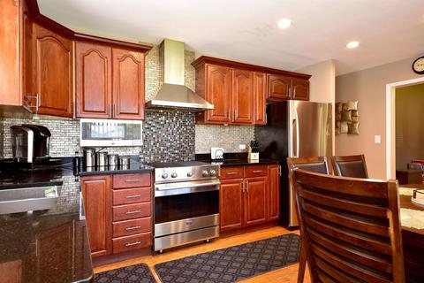 3231 Ronald Rd, Glenview, IL 60025 photo 14