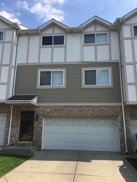 7557 Heritage Ct, Summit, IL 60501 photo 1