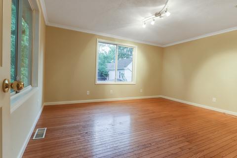 406 W Walnut St, Bloomington, IL 61701 photo 28