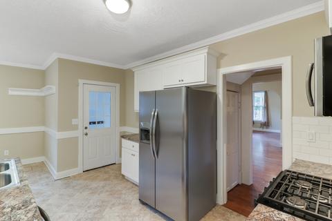 406 W Walnut St, Bloomington, IL 61701 photo 16