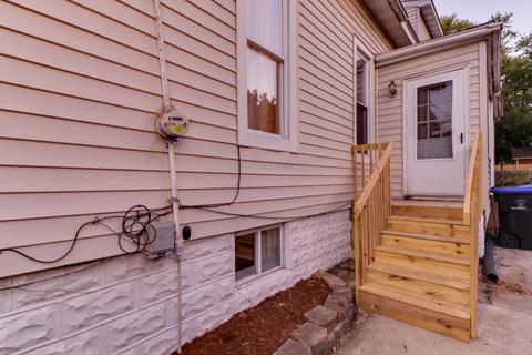406 W Walnut St, Bloomington, IL 61701 photo 41