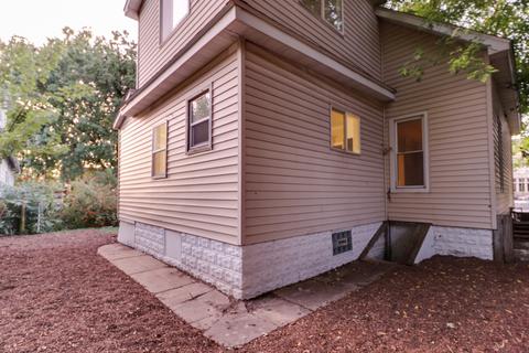 406 W Walnut St, Bloomington, IL 61701 photo 43