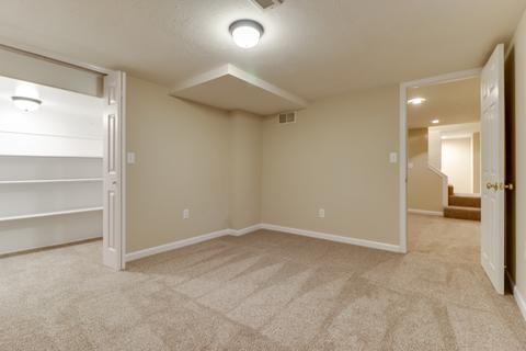 406 W Walnut St, Bloomington, IL 61701 photo 36