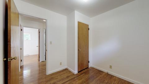 305 Edgebrook Dr, Champaign, IL 61820 photo 13